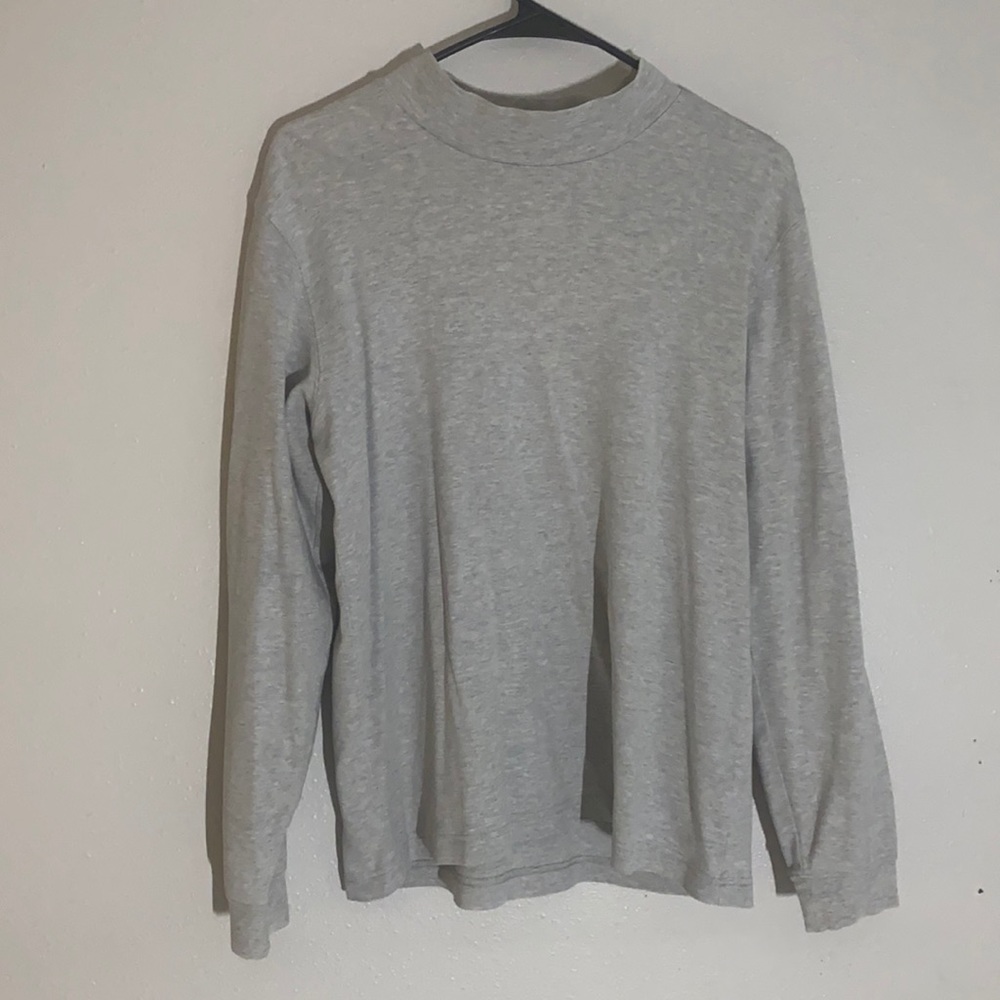 Eddie Bouer sweater. Size Small. Amazing condition. 100% cotton.